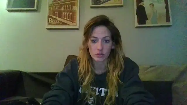Rhodesxox online show from November 18, 2025, 10:36 pm