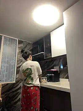 EmmyEvans1 online show from September 23, 2025, 12:02 am