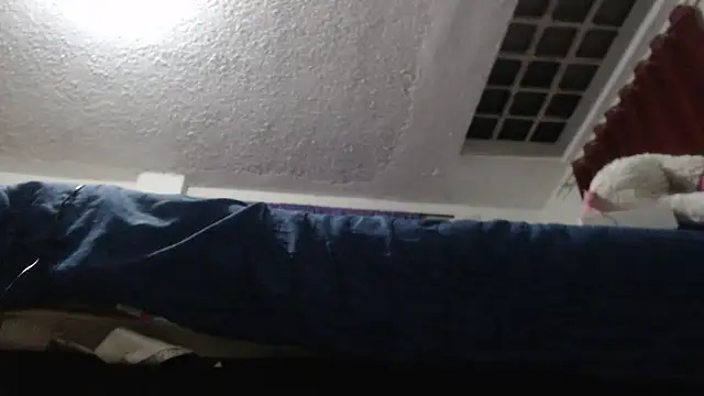 prettyangelsquirt online show from September 25, 2025, 5:55 am