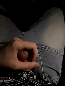 Snapshot of JohnnyBigShot chatting on September 28, 2025, 3:45 am JohnnyBigShot online show from September 28, 2025, 3:45 am