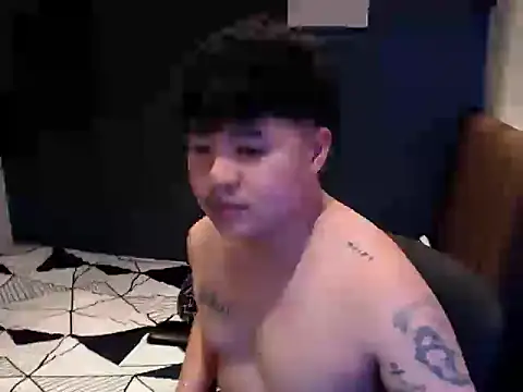 Snapshot of ASIANken911 chatting on October 24, 2025, 4:47 pm ASIANken911 online show from October 24, 2025, 4:47 pm