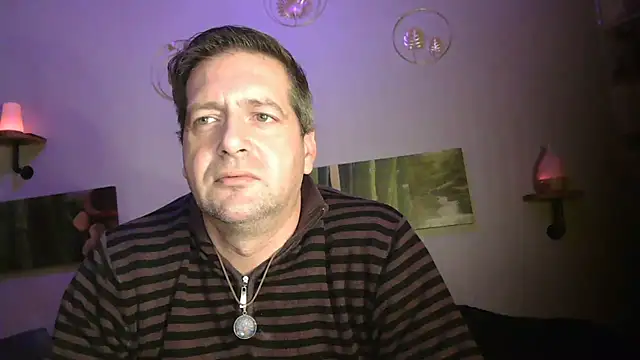 Snapshot of matrikes1 chatting on January 29, 2025, 6:50 pm matrikes1 online show from January 29, 2025, 6:50 pm