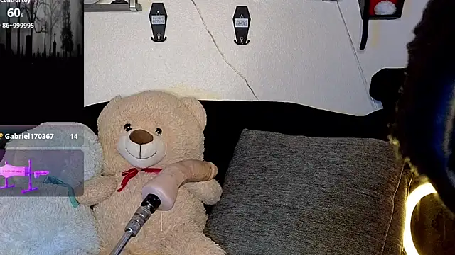 Ivey and James online show from October 3, 2025, 9:12 pm