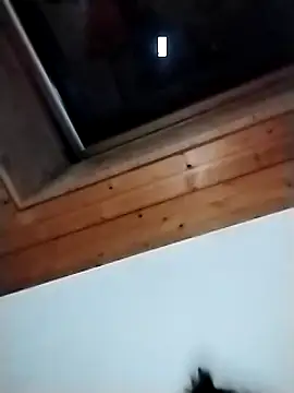 Snapshot of Kw8585kw chatting on December 1, 2024, 8:53 pm Kw8585kw online show from December 1, 2024, 8:53 pm