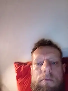 Snapshot of Kw8585kw chatting on September 27, 2025, 2:05 am Kw8585kw online show from September 27, 2025, 2:05 am