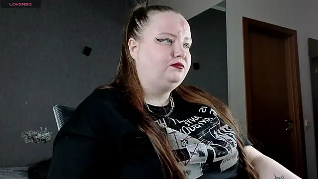 Snapshot of EMMA__CONNOR chatting on September 15, 2025, 6:24 am EMMA CONNOR online show from September 15, 2025, 6:24 am