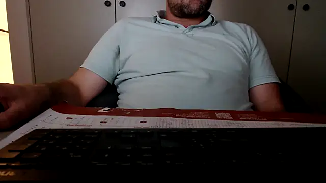 mrbigballs online show from June 13, 2026, 9:02 pm