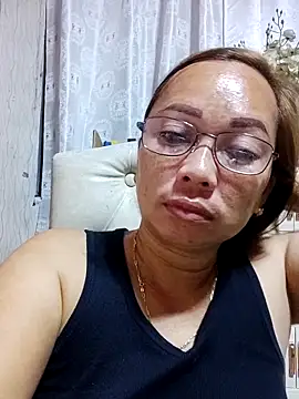 asianwet4u online show from October 1, 2025, 8:59 pm