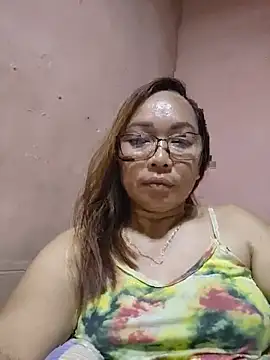 Snapshot of asianwet4u chatting on June 24, 2026, 3:00 pm asianwet4u online show from June 24, 2026, 3:00 pm