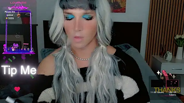 HelenSpellman online show from May 25, 2026, 11:44 pm