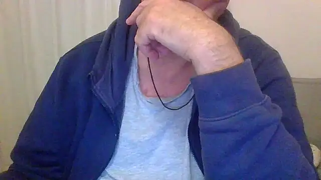 ANONIMO7735 online show from October 10, 2025, 5:01 pm