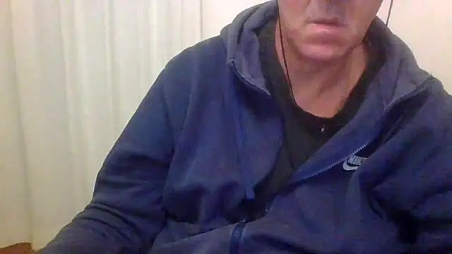 ANONIMO7735 online show from November 4, 2025, 5:56 pm