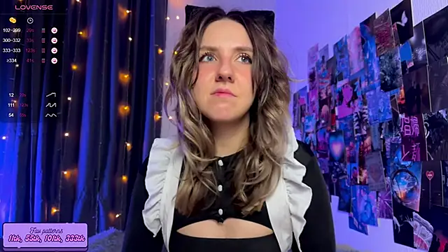 Snapshot of HotaruTomo chatting on October 5, 2025, 3:05 am HotaruTomo online show from October 5, 2025, 3:05 am