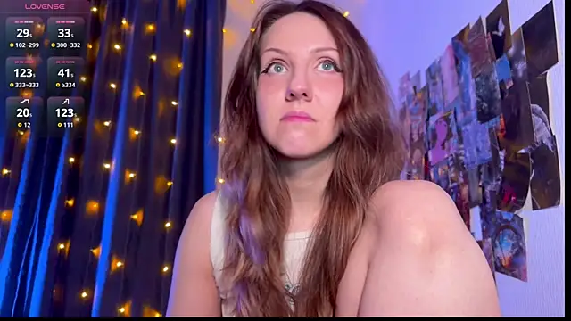 HotaruTomo online show from April 3, 2026, 2:20 am