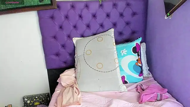 Margoth clain online show from April 4, 2026, 12:35 pm