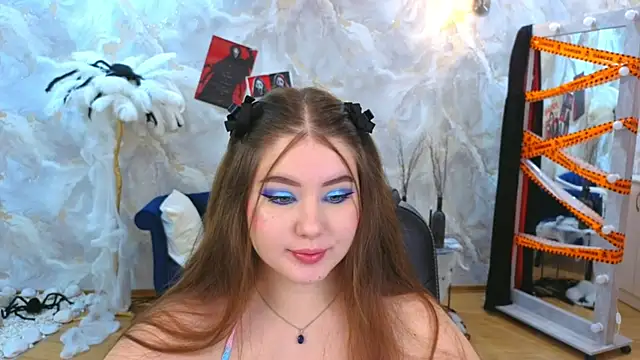 Snapshot of NicoleFoxery chatting on November 7, 2025, 6:19 pm NicoleFoxery online show from November 7, 2025, 6:19 pm