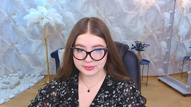 Snapshot of NicoleFoxery chatting on November 14, 2025, 6:17 pm NicoleFoxery online show from November 14, 2025, 6:17 pm