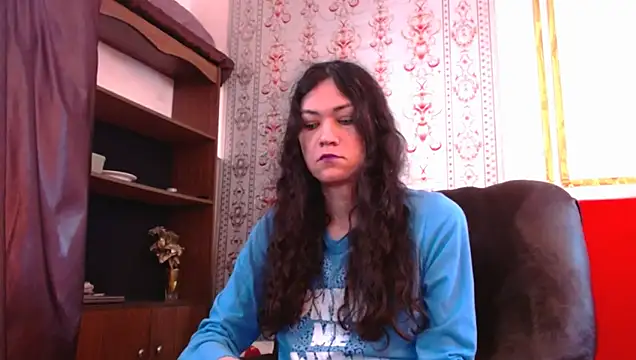 ShanyFerrati online show from December 8, 2024, 5:01 pm