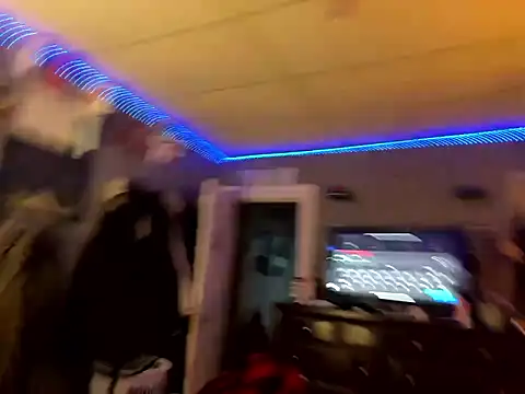 mirandamark2020 online show from January 8, 2026, 5:48 pm