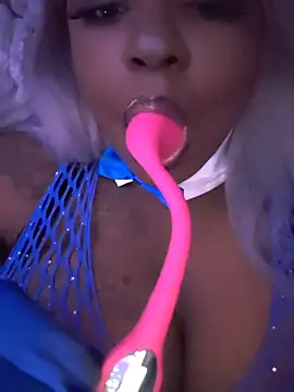 6lue6a6y69 online show from April 6, 2026, 3:48 am