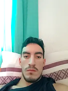 TommyMomentum online show from April 12, 2026, 7:52 pm