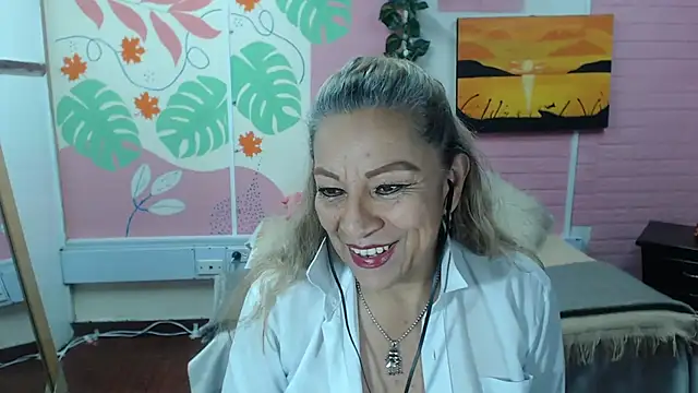 ZAMANTHA online show from March 14, 2025, 3:47 pm