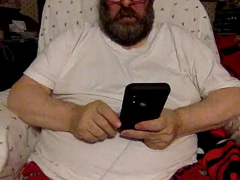 Snapshot of Drwhocares chatting on December 3, 2024, 10:07 pm Drwhocares online show from December 3, 2024, 10:07 pm