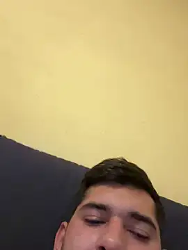 Snapshot of Hitdick007@xh chatting on October 31, 2025, 10:16 am Hitdick007xh online show from October 31, 2025, 10:16 am