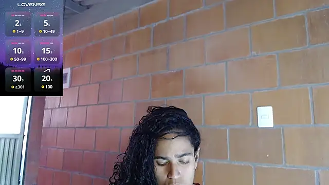 Snapshot of jasminne_ chatting on February 7, 2025, 3:30 pm jasminne online show from February 7, 2025, 3:30 pm