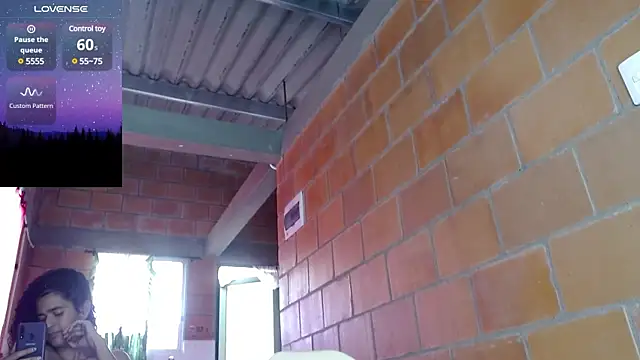 Snapshot of jasminne_ chatting on February 7, 2025, 6:34 pm jasminne online show from February 7, 2025, 6:34 pm