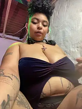 Snapshot of PrincessLauren420 chatting on January 9, 2025, 7:40 pm PrincessLauren420 online show from January 9, 2025, 7:40 pm