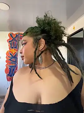 PrincessLauren420 online show from April 16, 2026, 8:42 pm