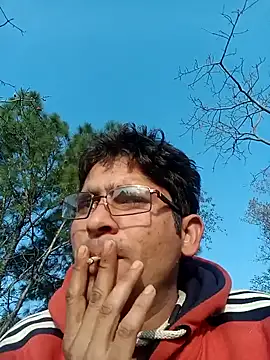 Snapshot of SunnyleoneBG chatting on January 6, 2025, 3:42 am SunnyleoneBG online show from January 6, 2025, 3:42 am