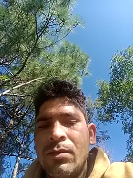 Snapshot of SunnyleoneBG chatting on October 19, 2025, 3:40 am SunnyleoneBG online show from October 19, 2025, 3:40 am