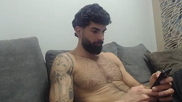 Verycutex online show from February 9, 2026, 2:43 pm