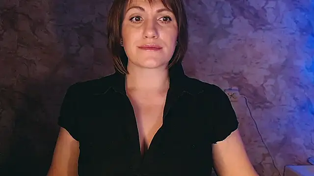 Snapshot of _letty_ chatting on December 19, 2024, 11:35 pm letty online show from December 19, 2024, 11:35 pm