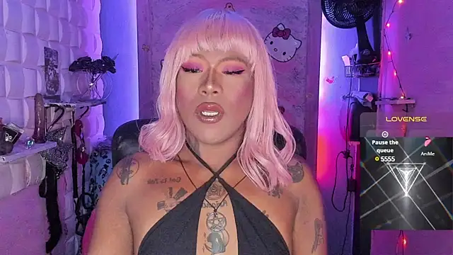 Snapshot of tsviolett chatting on February 4, 2025, 6:17 pm tsviolett online show from February 4, 2025, 6:17 pm