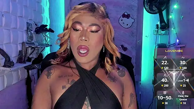 Snapshot of tsviolett chatting on February 20, 2025, 6:35 pm tsviolett online show from February 20, 2025, 6:35 pm