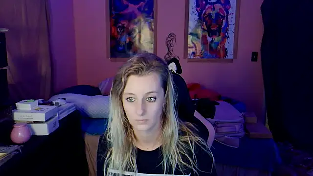 AsiaGoesPro online show from November 23, 2025, 12:27 pm