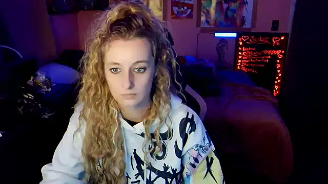 AsiaGoesPro online show from April 8, 2026, 12:43 am