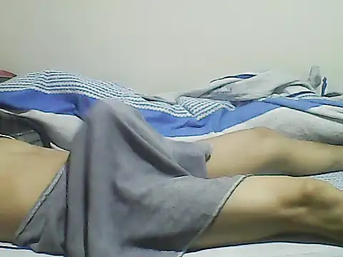 Snapshot of sebastian_aries chatting on October 28, 2025, 5:00 am sebastian aries online show from October 28, 2025, 5:00 am