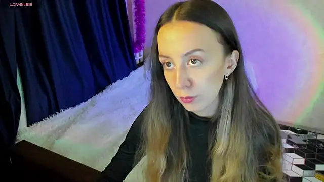 Snapshot of CurlySteph chatting on December 12, 2024, 5:48 pm CurlySteph online show from December 12, 2024, 5:48 pm