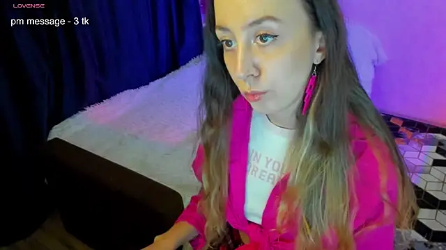 Snapshot of CurlySteph chatting on February 1, 2025, 6:08 pm CurlySteph online show from February 1, 2025, 6:08 pm