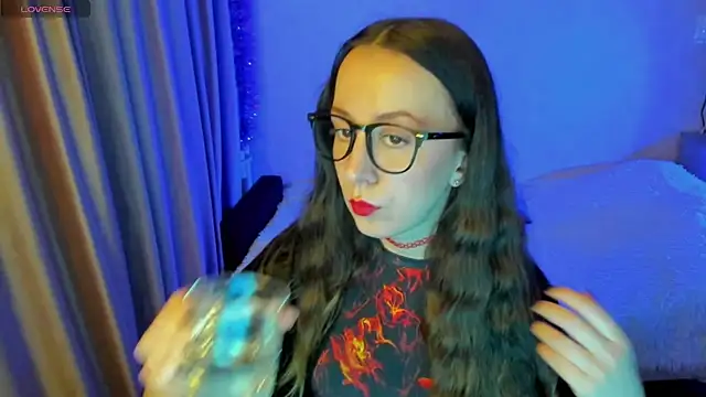 Snapshot of CurlySteph chatting on October 4, 2025, 6:39 pm CurlySteph online show from October 4, 2025, 6:39 pm