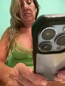 Snapshot of camelia3 chatting on June 12, 2026, 11:25 pm camelia3 online show from June 12, 2026, 11:25 pm