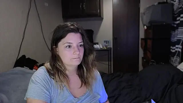 magicsparkles online show from March 6, 2026, 2:19 am