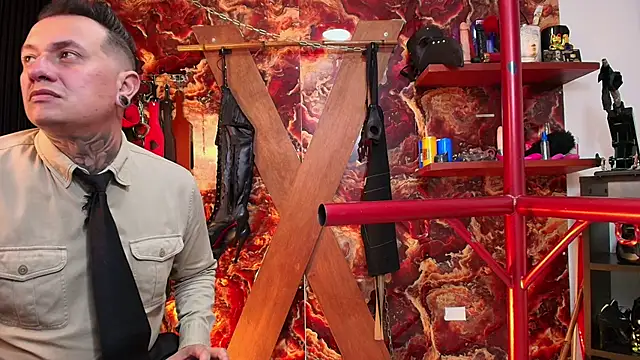 Snapshot of boy_n_girl chatting on November 13, 2025, 5:23 pm boy n girl online show from November 13, 2025, 5:23 pm