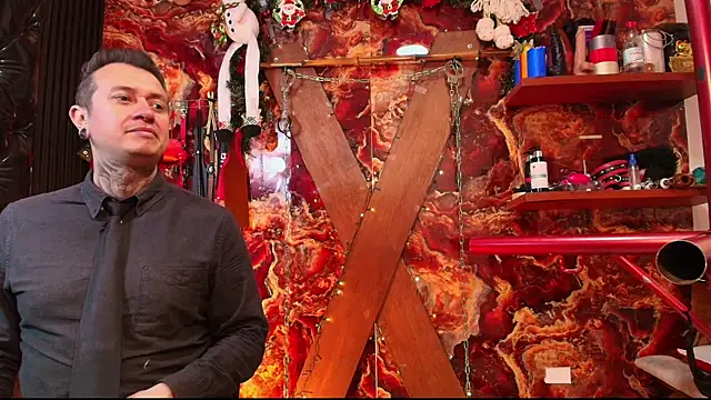 boy n girl online show from December 20, 2025, 1:18 pm