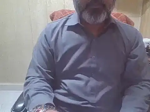 Snapshot of hairymaster95 chatting on February 21, 2026, 6:58 am hairymaster95 online show from February 21, 2026, 6:58 am