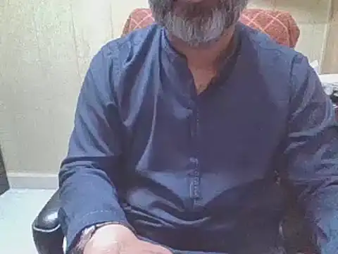 Snapshot of hairymaster95 chatting on February 28, 2026, 8:04 am hairymaster95 online show from February 28, 2026, 8:04 am